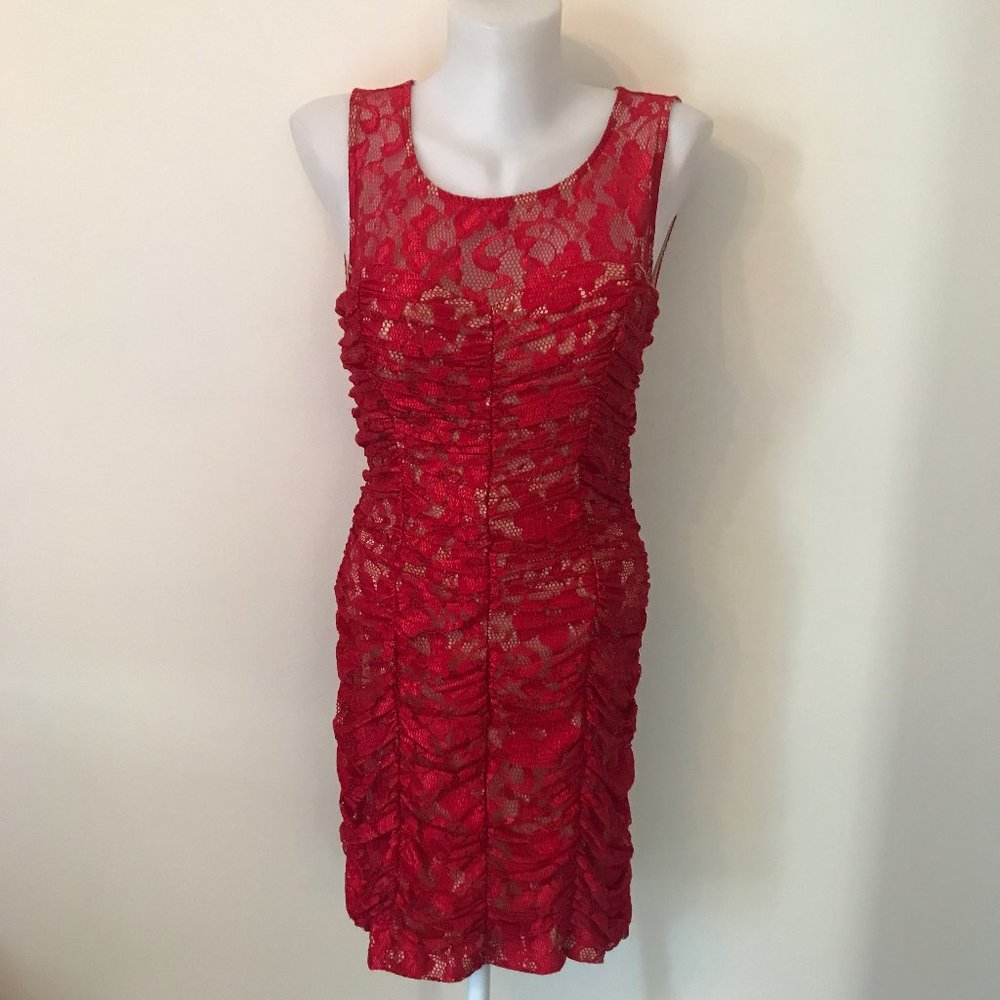 Windsor Lace Bodycon Mini Dress Red Lace Ruched Lined Keyhole Open Back Sz L